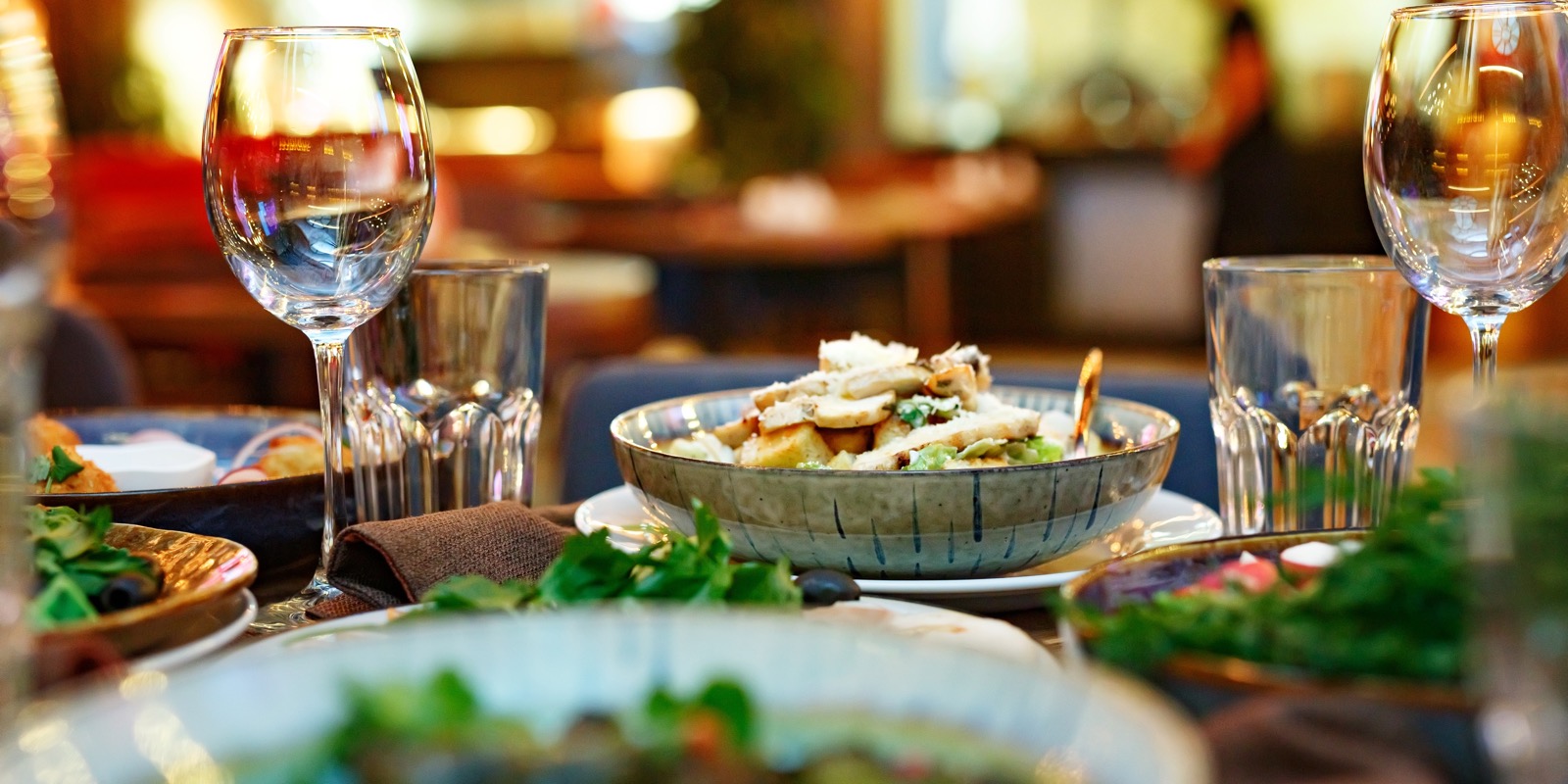 Cena w restauracji — jak porównywać lokale uczciwie
